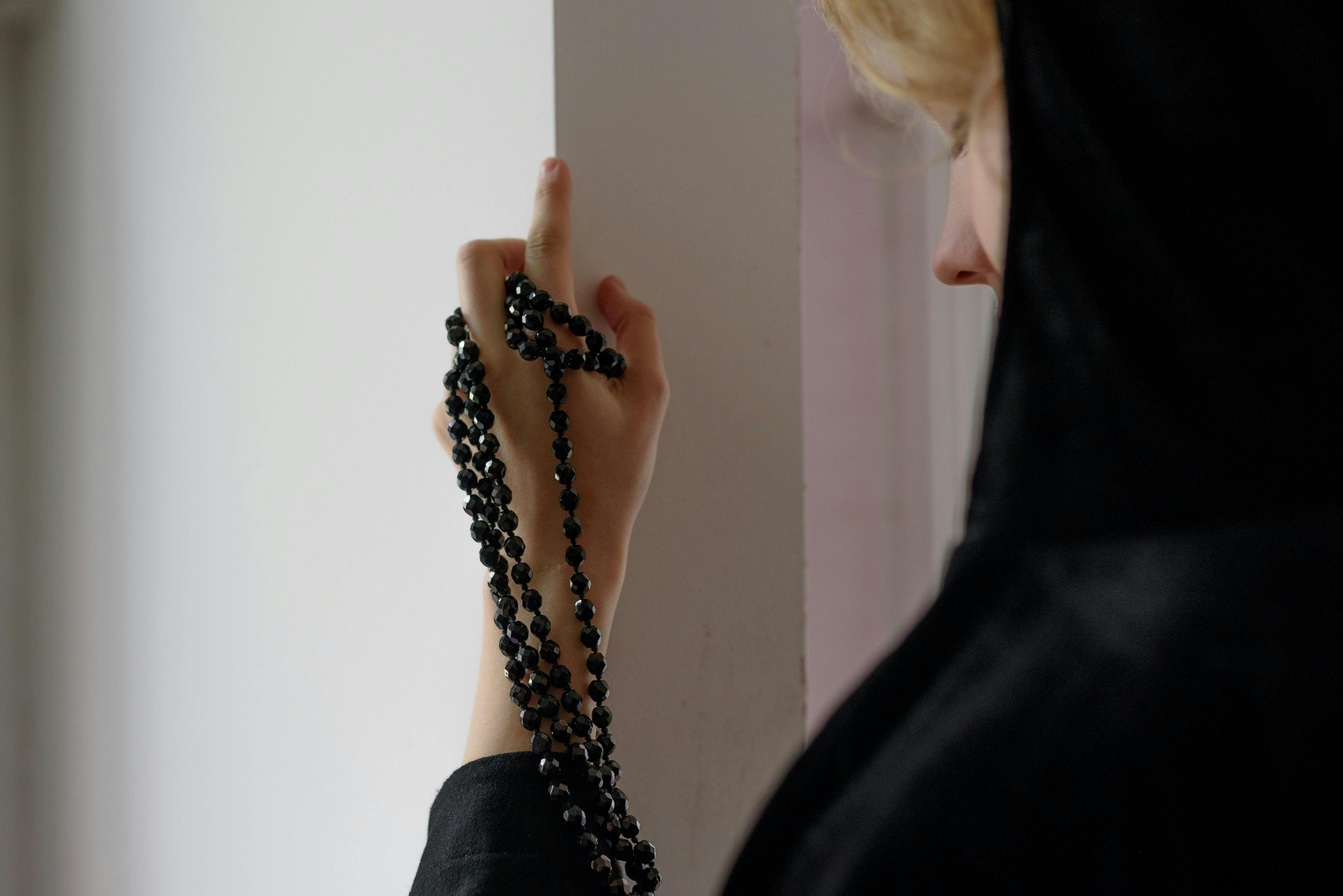 Photo by Ksenia Chernaya - https://www.pexels.com/@kseniachernaya