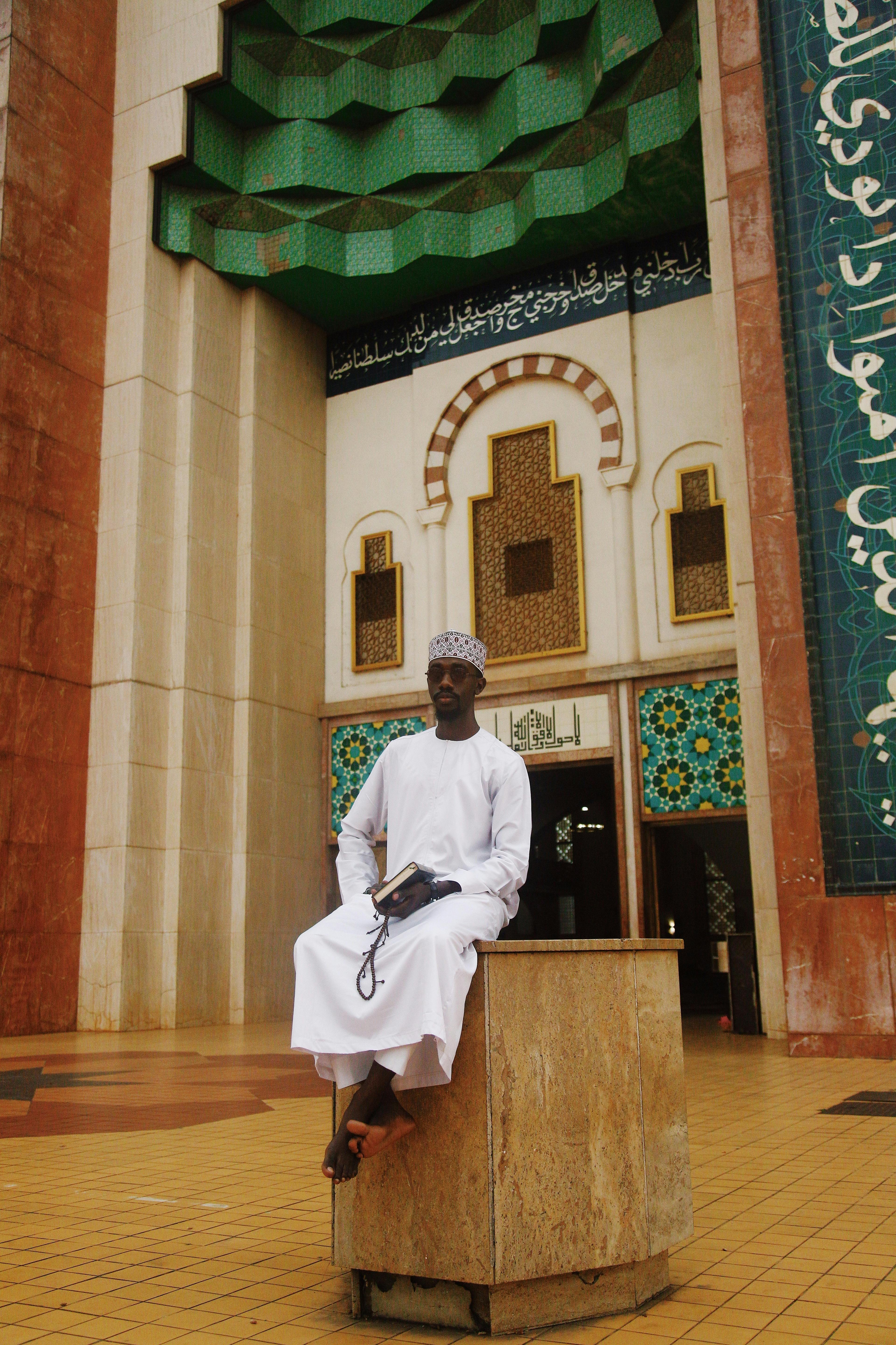 Photo by Muhammad-Taha Ibrahim - https://www.pexels.com/@planeteelevene