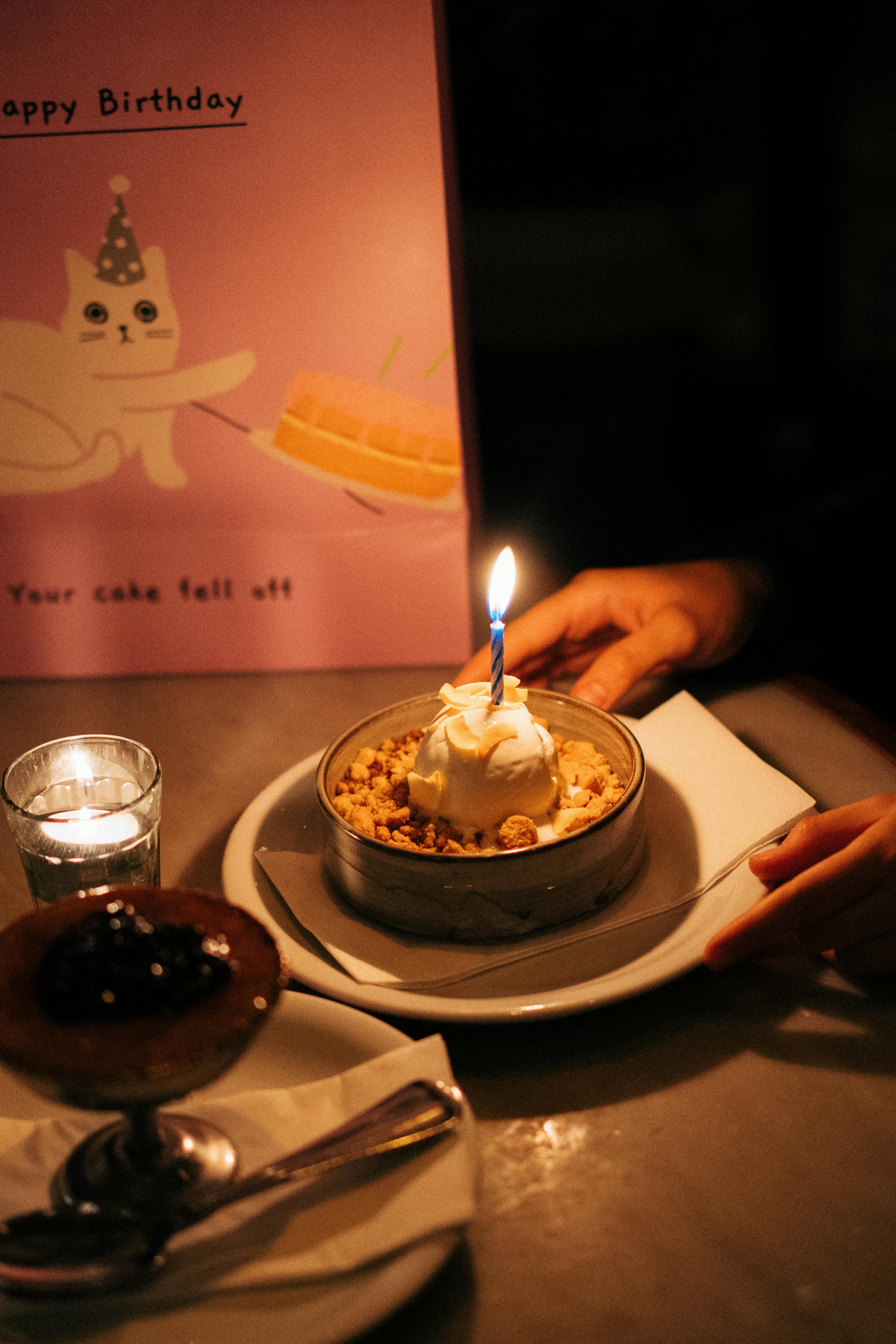 Photo by Gül Işık - https://www.pexels.com/@ekrulila