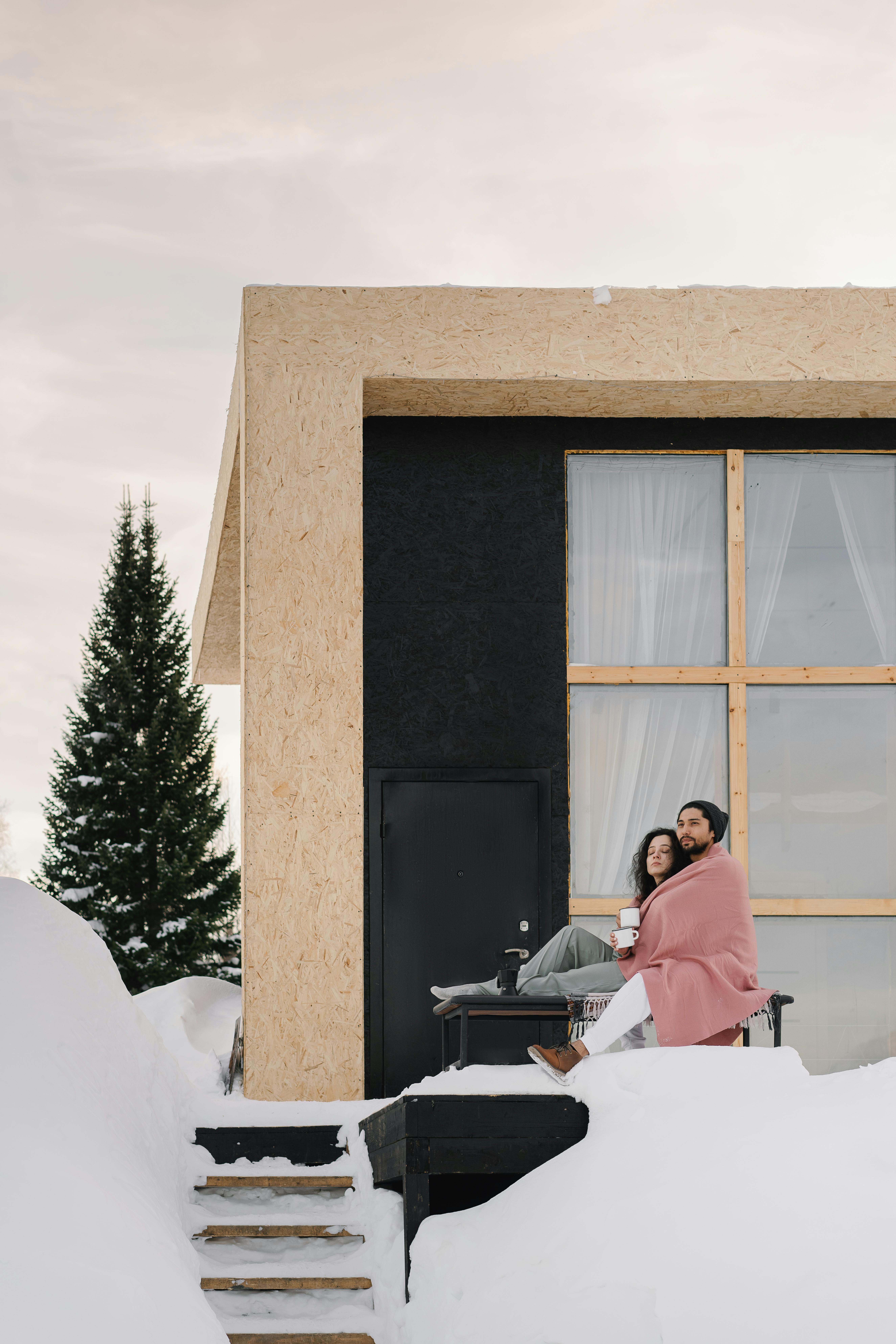 Photo by Mikhail Nilov - https://www.pexels.com/@mikhail-nilov