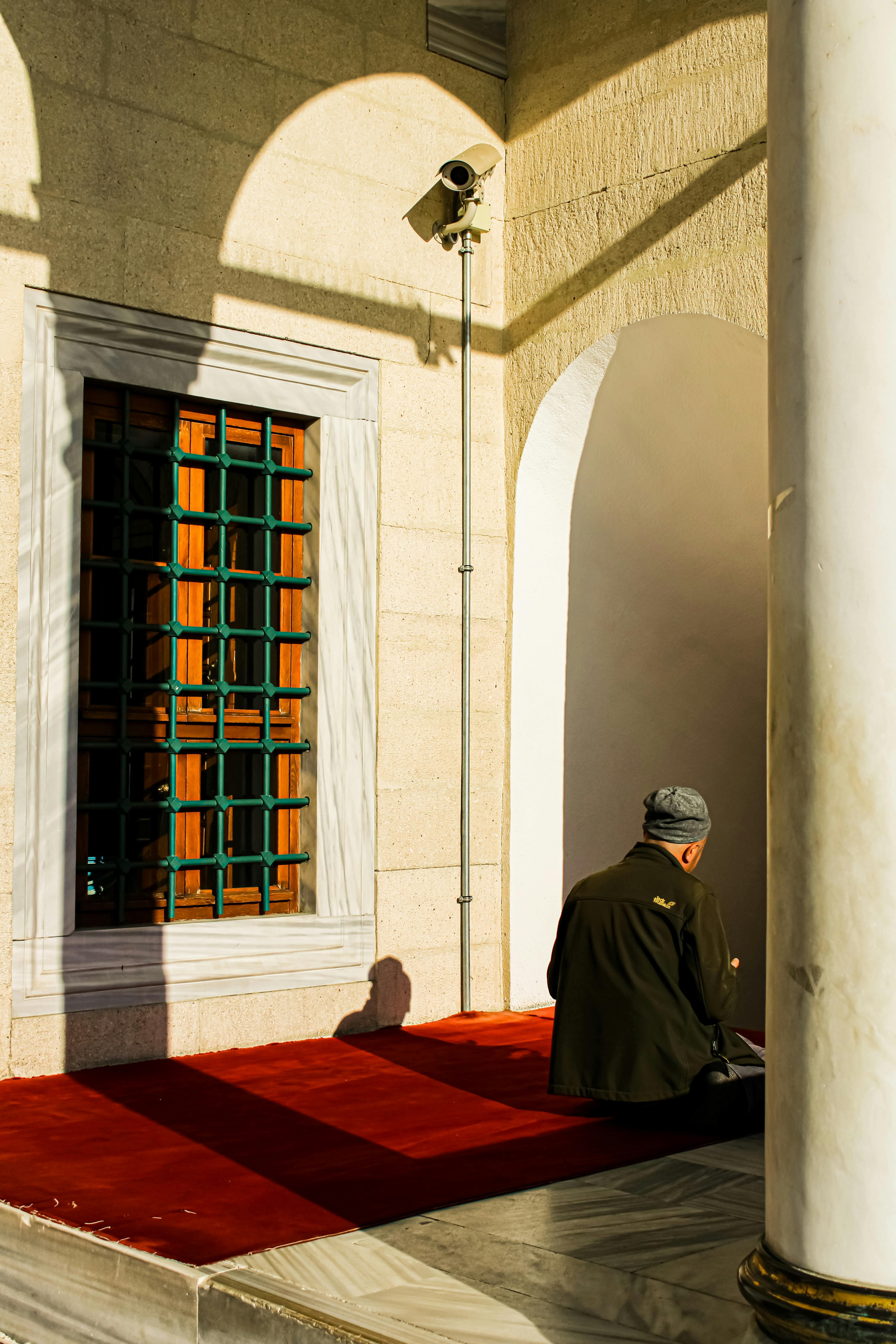 Photo by feslegenli rotalar - https://www.pexels.com/@feslegenli-rotalar-504254749