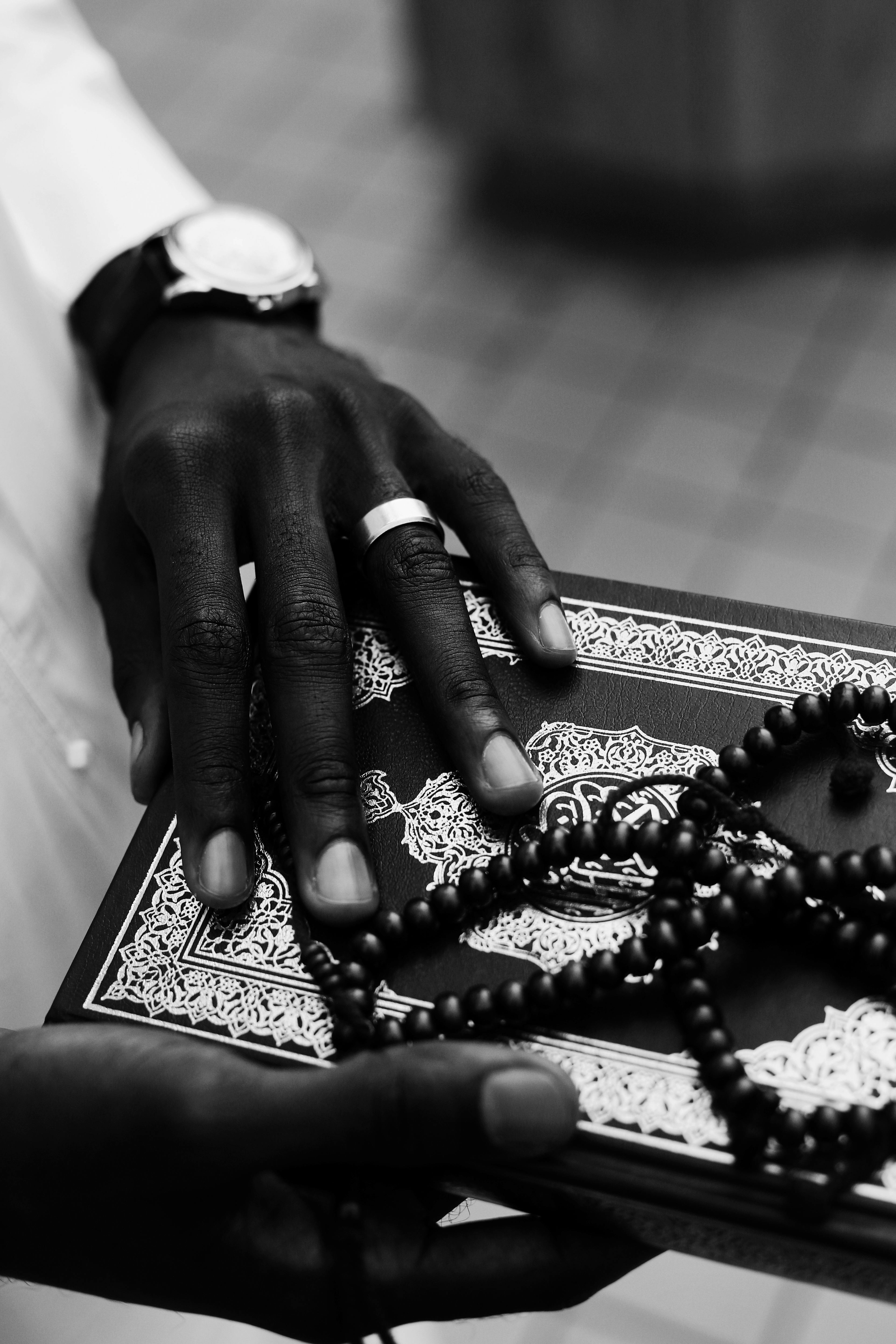 Photo by Muhammad-Taha Ibrahim - https://www.pexels.com/@planeteelevene