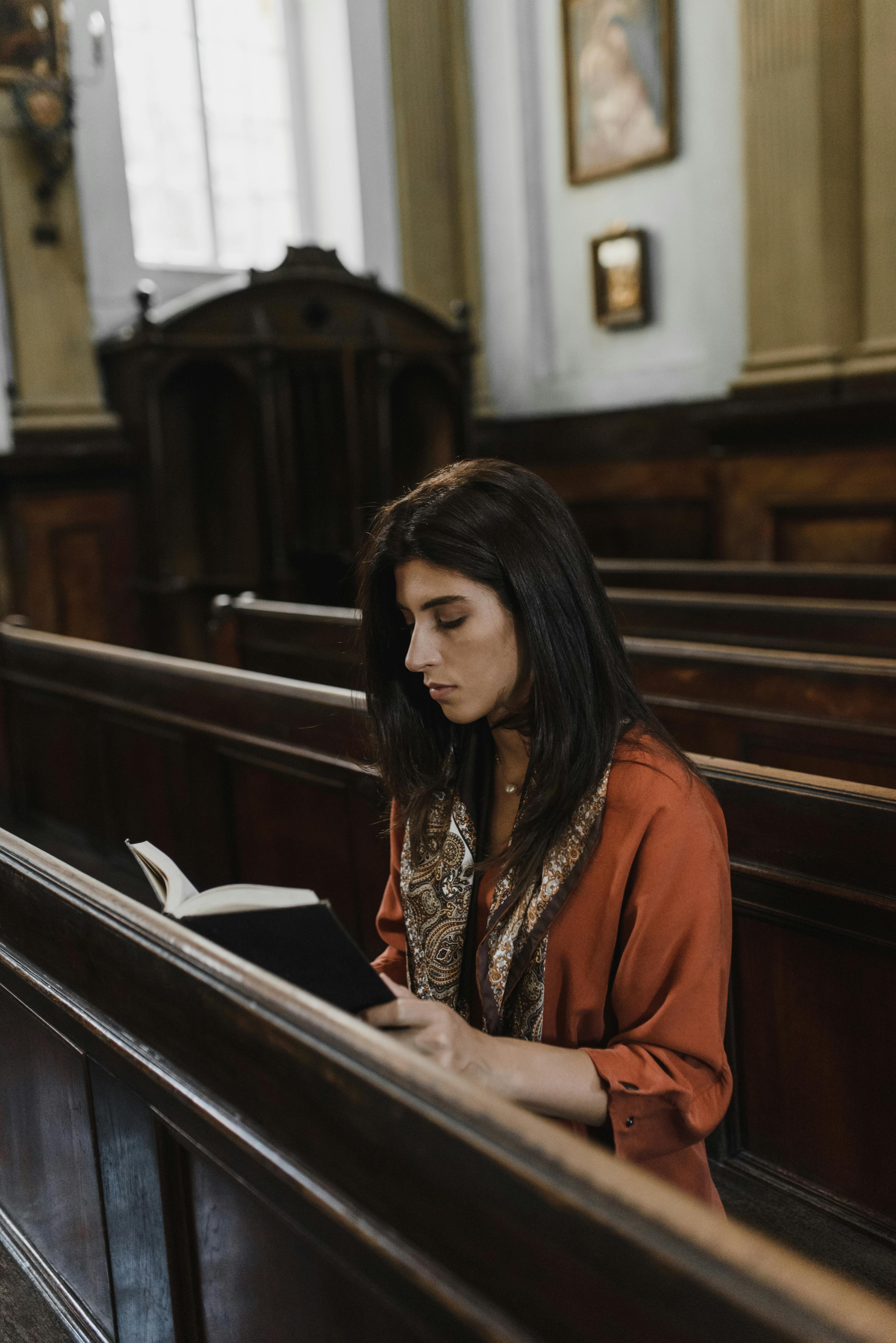 Photo by Arina Krasnikova - https://www.pexels.com/@arina-krasnikova