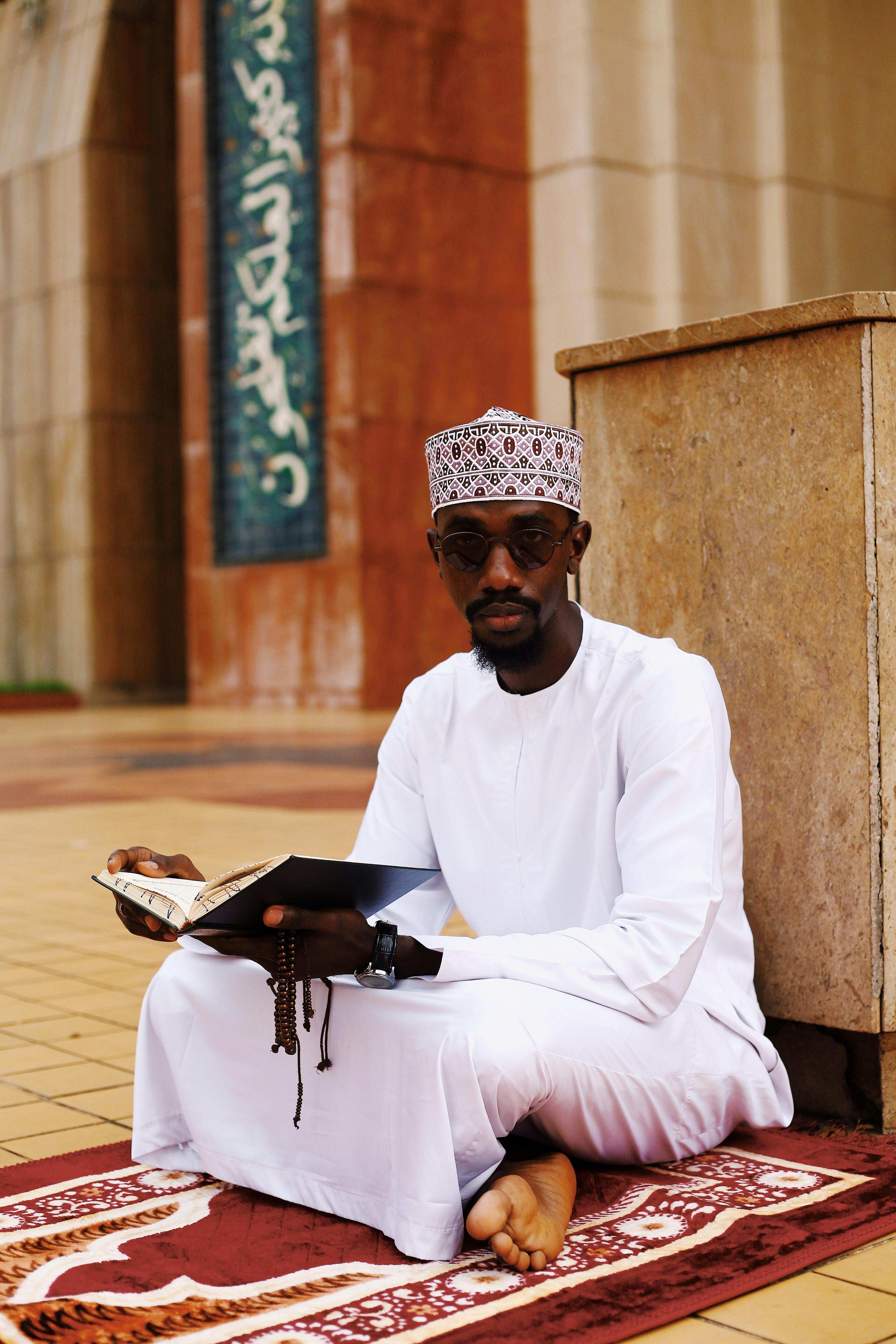 Photo by Muhammad-Taha Ibrahim - https://www.pexels.com/@planeteelevene