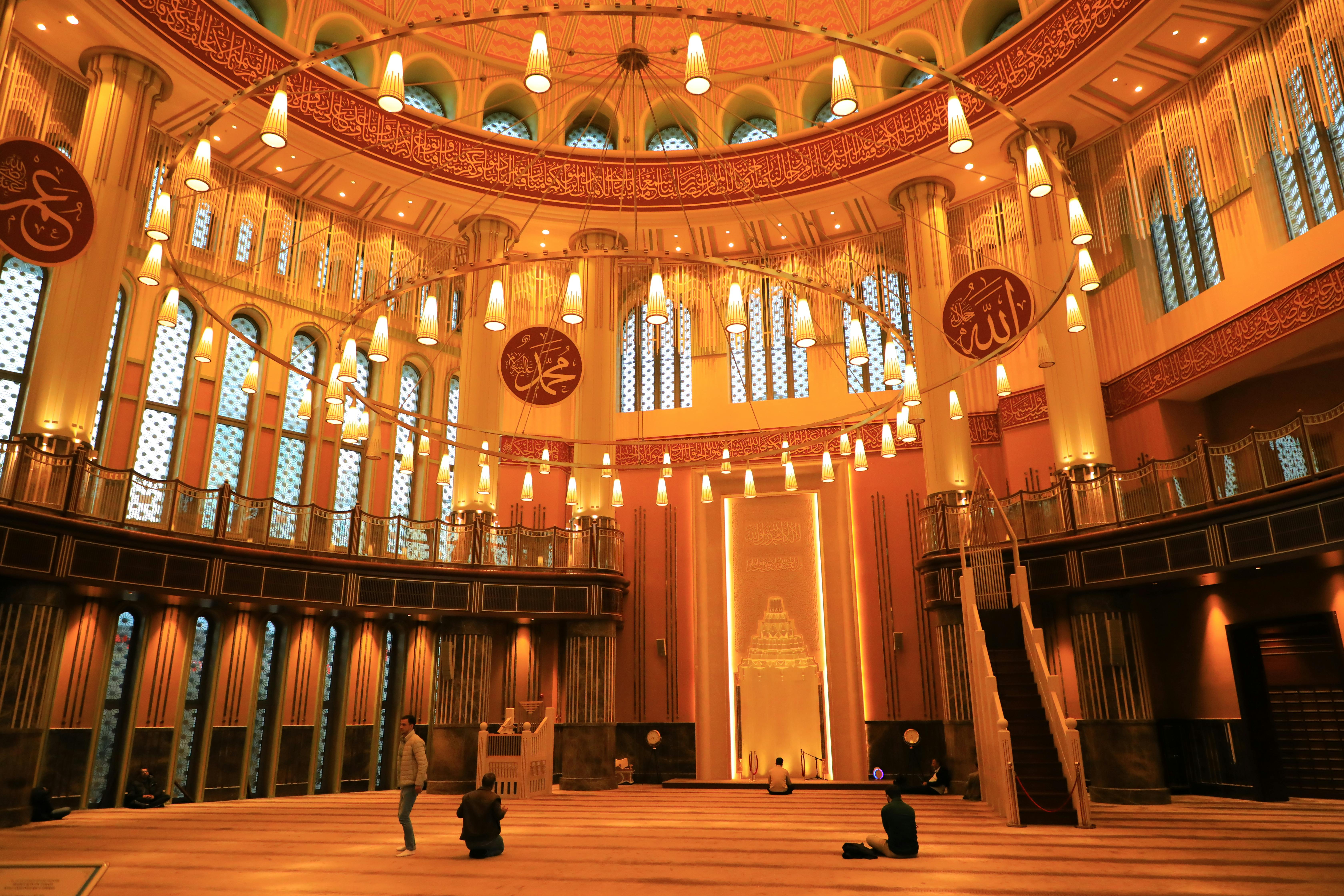 Photo by MEHMET SÜTLAŞ - https://www.pexels.com/@mehmetsutlas