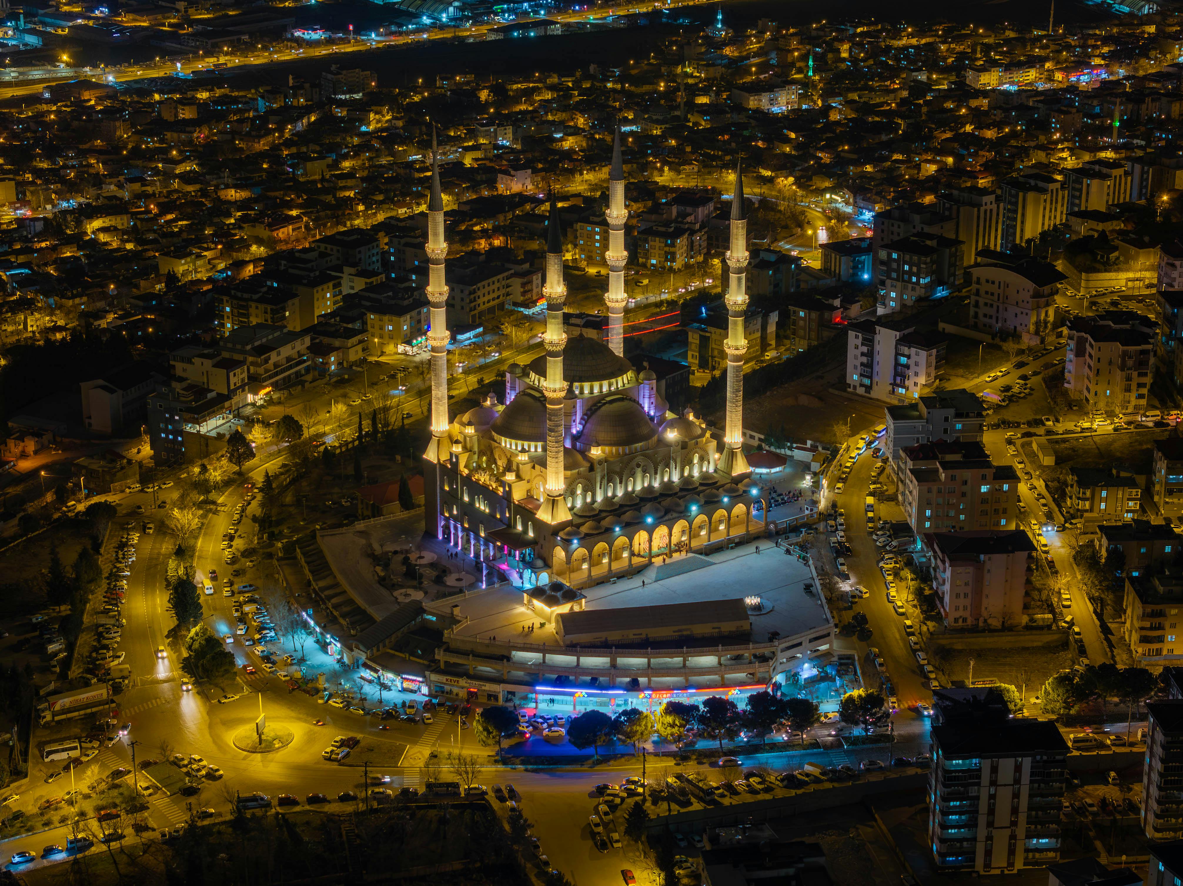 Photo by Ömer Furkan Yakar - https://www.pexels.com/@omer-furkan-yakar-542782865