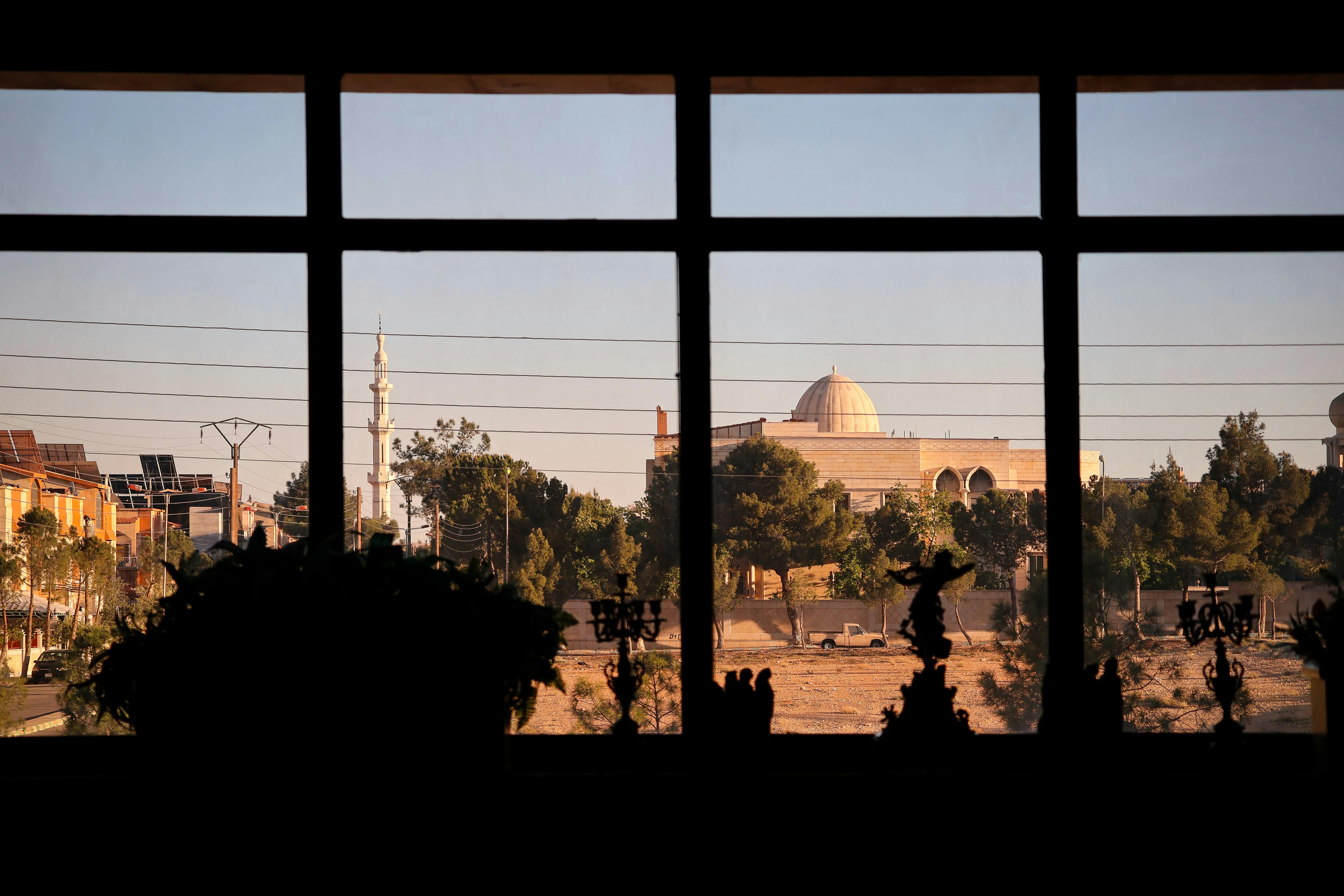 Photo by Sami Raad - https://www.pexels.com/@sami-raad-849408941