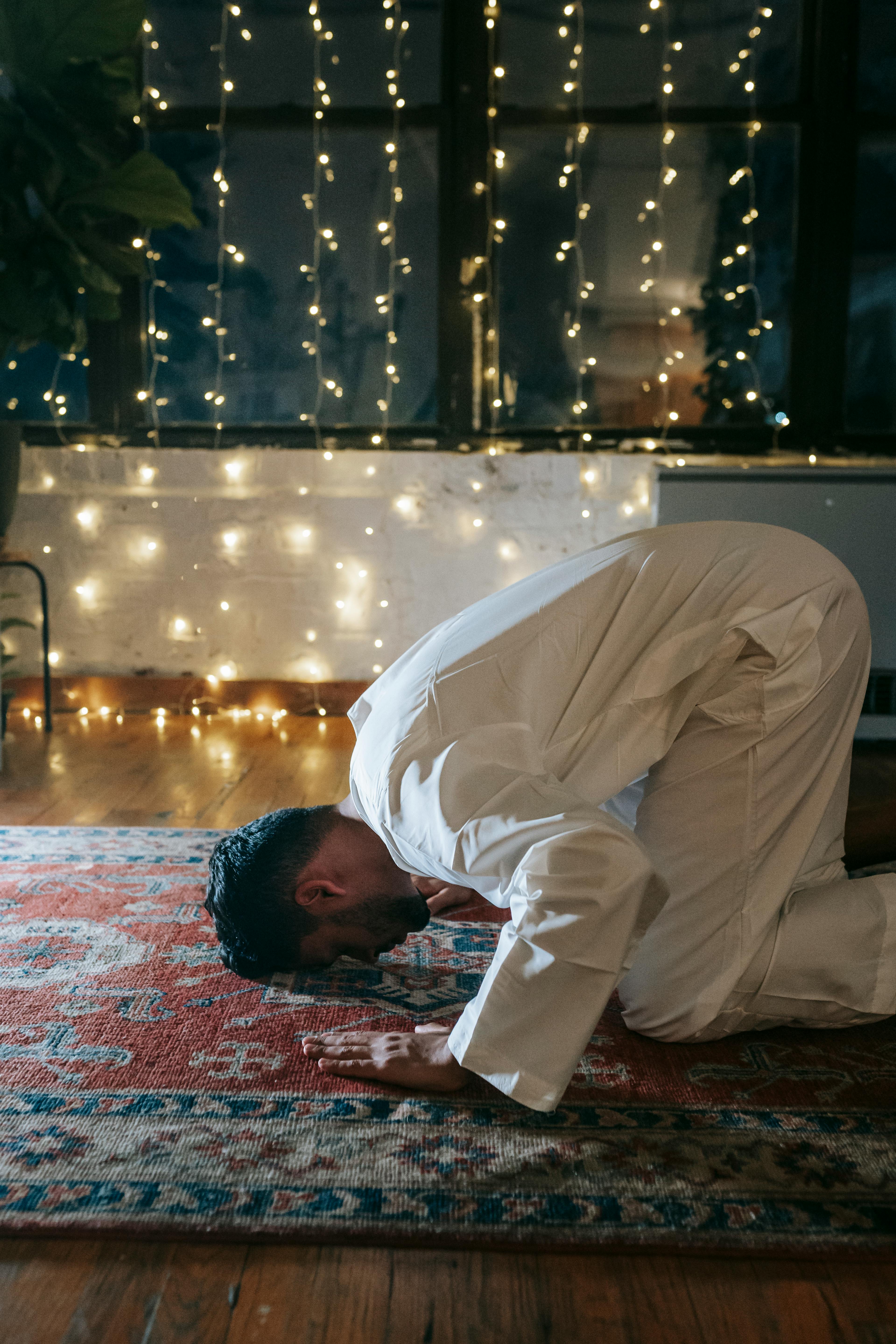 Photo by Michael Burrows - https://www.pexels.com/@michael-burrows