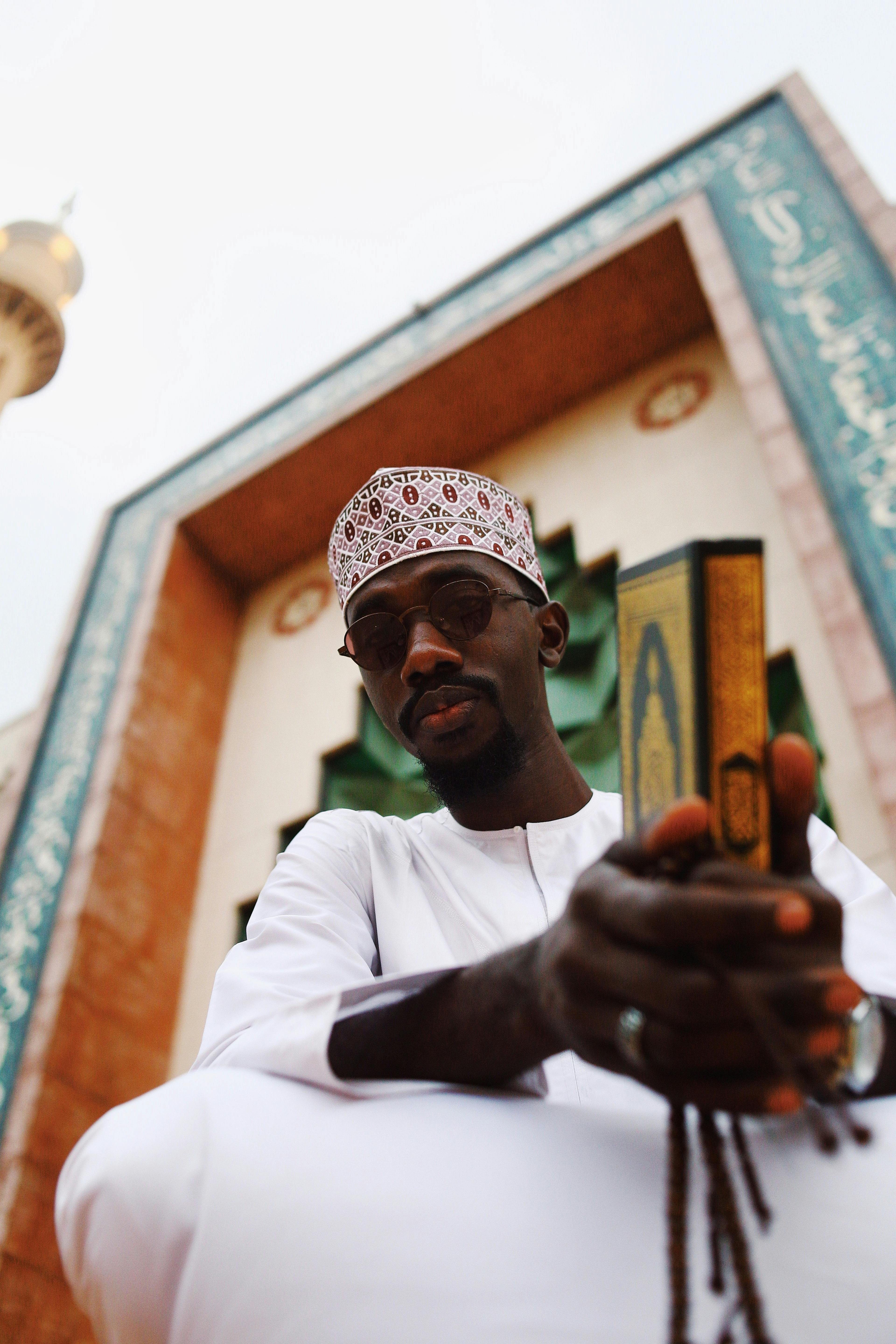 Photo by Muhammad-Taha Ibrahim - https://www.pexels.com/@planeteelevene