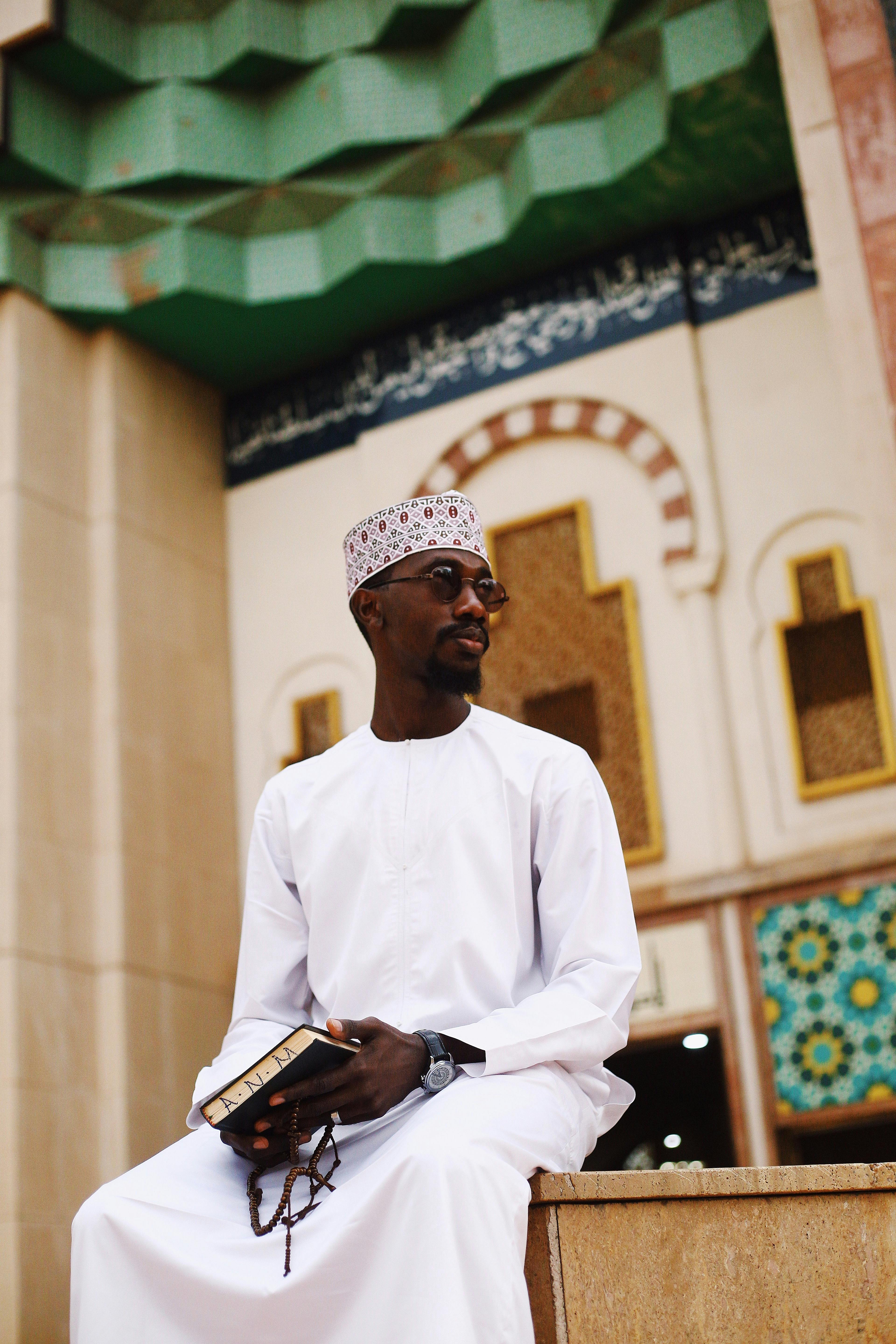 Photo by Muhammad-Taha Ibrahim - https://www.pexels.com/@planeteelevene