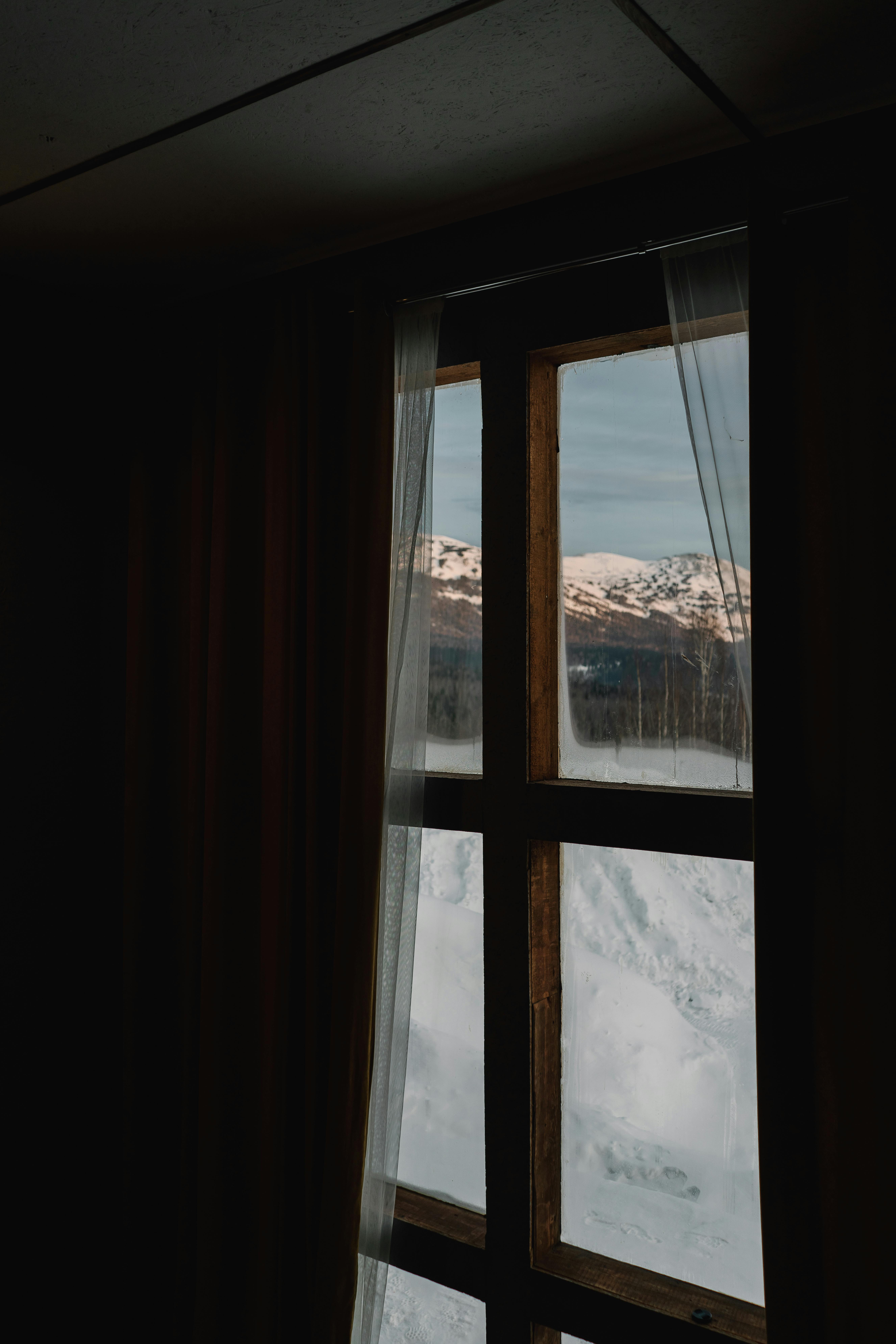 Photo by Mikhail Nilov - https://www.pexels.com/@mikhail-nilov